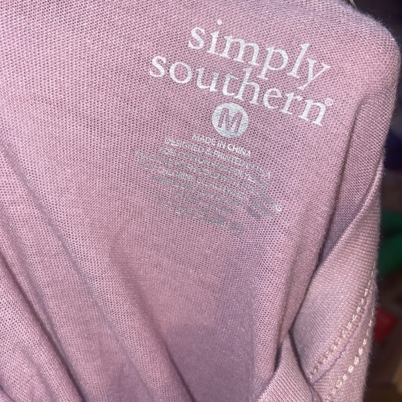 NWT simply southern size medium T-shirt that said Blust grandma P3 - Picture 4 of 5